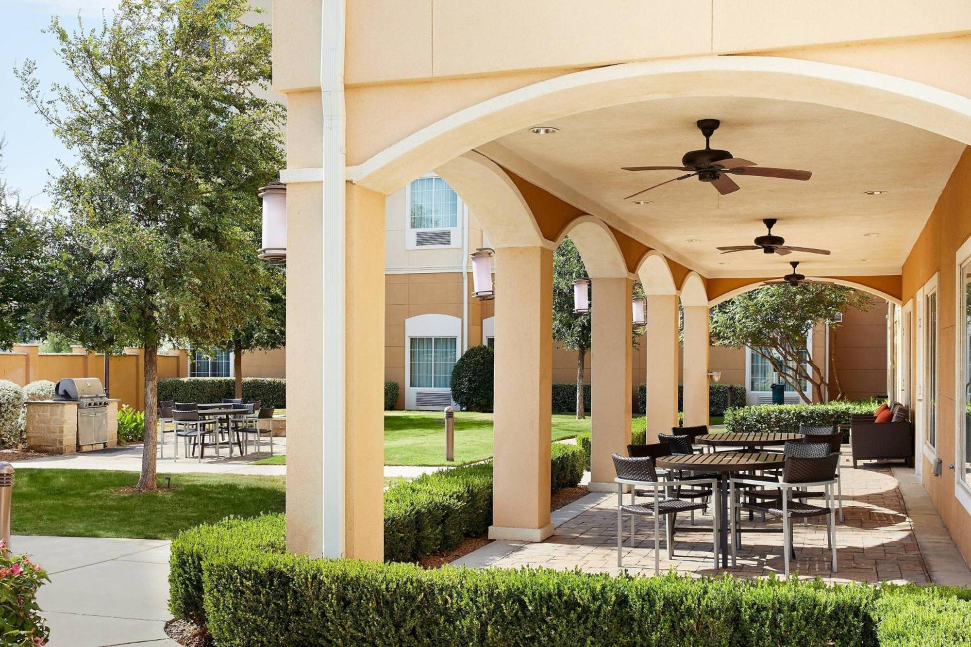 Towneplace Suites By Marriott Midland Exterior foto
